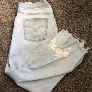 Levi’s light blue jeans.